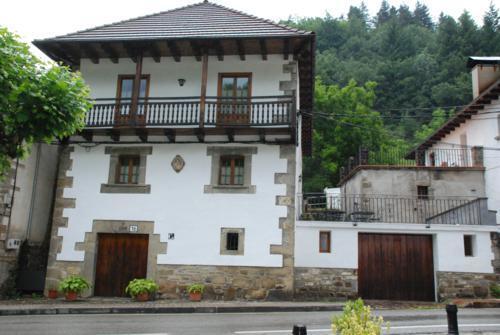 Casa Rural Janet Izalzu Exterior photo